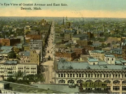 Postcard - Bird's Eye View of Gratiot Avenue and East Side, Detroit, Mich.