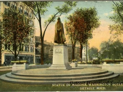 Postcard - Statue of Macomb, Washington Boulevard, Detroit, Mich.