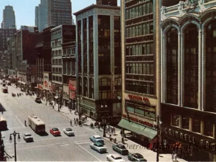 Postcard - Woodward Avenue, Downtown Detroit, Michigan