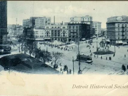 Postcard - No. 301. Detroit, Mich. Campus Martius