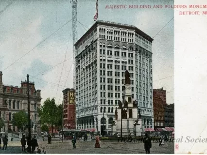 Postcard - Majestic Building and Soldiers and Sailors Monument, Detroit, Mich.