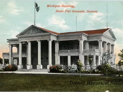 Postcard - Michigan Building State Fair Grounds, Detroit. - Michigan Building, State Fair Grounds, Detroit.