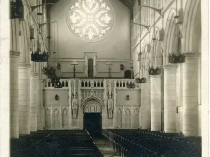 Postcard - Nave from the East, St. Paul's Cathedral, Detroit