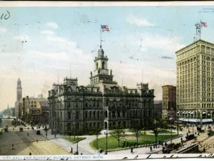 Postcard - City Hall and Majestic Building, Detroit, Mich.