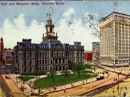 Postcard - City Hall and Majestic Bldg., Detroit, Mich.