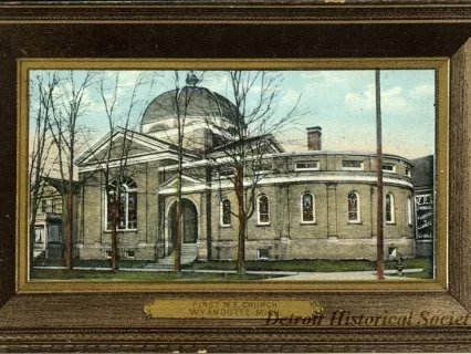 Postcard - First M.E. Church, Wyandotte, Mich.