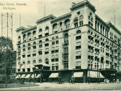 Postcard - Cadillac Hotel, Detroit, Michigan.