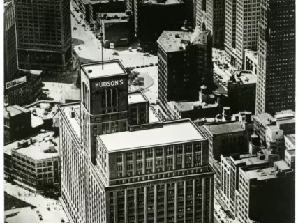 Postcard - The J.L. Hudson Company, Detroit, Michigan