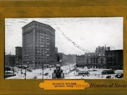 Postcard - Majestic Building, Detroit, Mich.