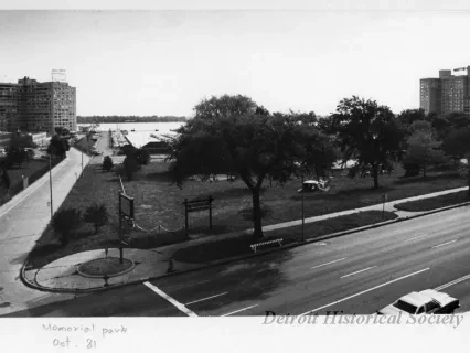 Print, Photographic - Memorial Park, October 1981