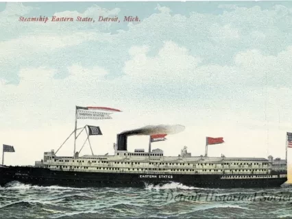 Postcard - Steamship Eastern States, Detroit, Mich.