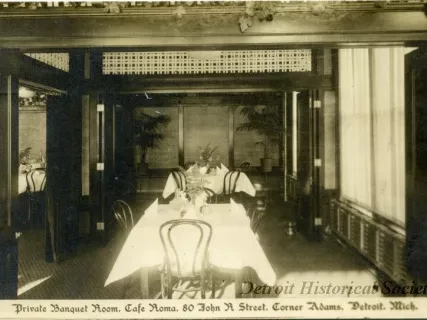 Postcard - Private Banquet Room, Cafe Roma, 80 John R Street, Corner Adams, Detroit, Mich.