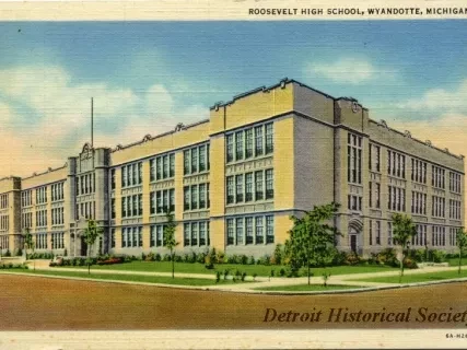 Postcard - Roosevelt High School, Wyandotte, Michigan