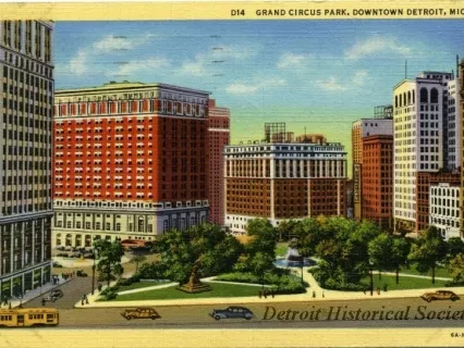Postcard - Grand Circus Park, Downtown Detroit, Mich.