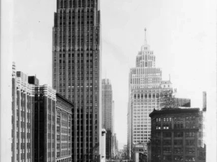 Postcard - David Stott Bldg. and View Looking Down Griswold Ave. Detroit, Mich.