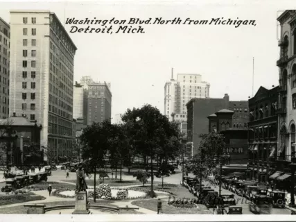 Postcard - Washington Blvd. North from Michigan, Detroit, Mich.