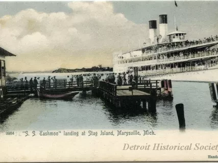 Postcard - "S. S. Tashmoo" Landing at Stag Island, Marysville, Mich.