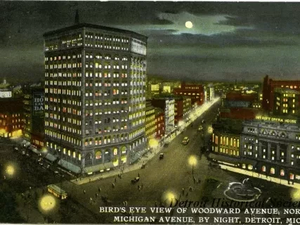 Postcard - Bird's Eye View of Woodward Avenue, North of Michigan Avenue, By Night, Detroit, Mich.