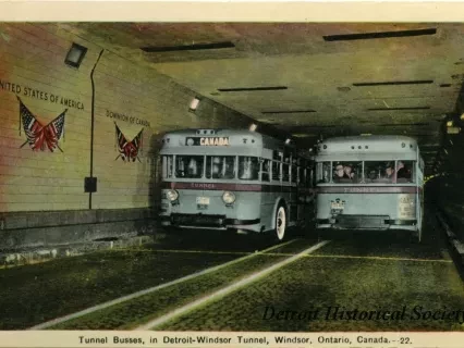 Postcard - Tunnel Busses, in Detroit-Windsor Tunnel, Windsor, Ontario, Canada