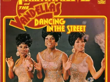 Album, Record - Dancing in the Street