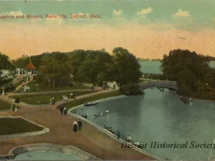Postcard - Lagoon and Mound, Belle Isle, Detroit, Mich.