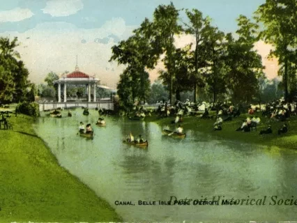 Postcard - Canal, Belle Isle Park, Detroit, Mich.