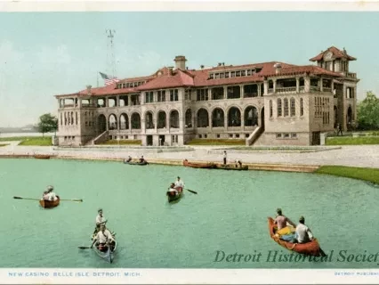 Postcard - New Casino, Belle Isle, Detroit, Mich.