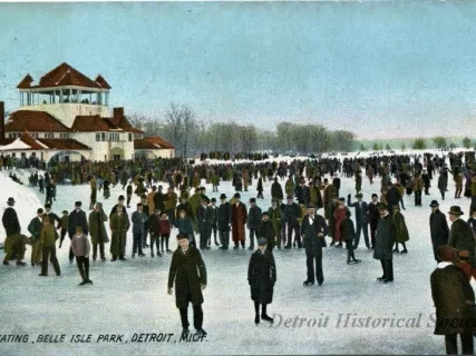 Postcard - Skating, Belle Isle Park, Detroit, Mich.