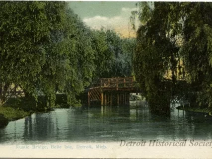 Postcard - Rustic Bridge, Belle Isle, Detroit, Mich.