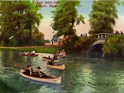 Postcard - Bridge, Belle Isle, Detroit, Mich.