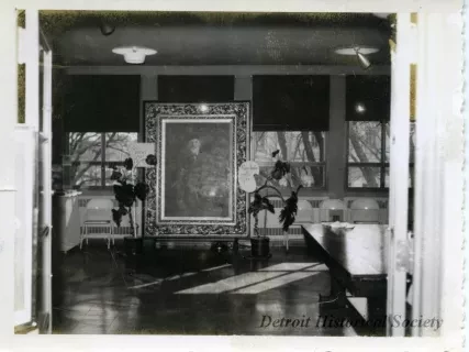 Print, Photographic - Entrance to Robert Hopkin exhibit at Detroit Historical Museum