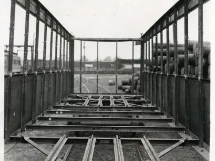 Print, Photographic - Steel Frame - Motor Car - At Bolster