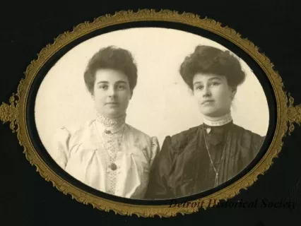 Photograph, Cabinet