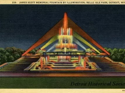Postcard - 219 - James Scott Memorial Fountain by Illumination, Belle Isle Park, Detroit, Mich.