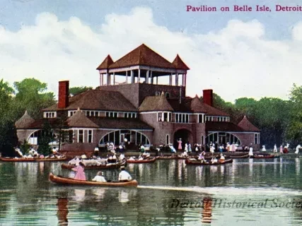 Postcard - Pavilion on Belle Isle, Detroit, Mich.