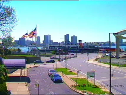 U-Matic - Tape 5
Media Day Downtown externs
Hart Plaza, Pontchartrain, River, Lansdowne, Spirit of Detroit
Logged
4-29-90