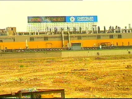 U-Matic - City Clips - Detroit
Low Income Apts, Park, Construction
05-08-89
Tape 4