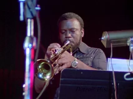 Film, Motion Picture - Urban F 991 9037 - 991 9742 F 991 7420 - 991 8210 B 134 9433 - 135 0227