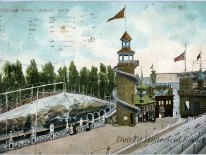 Postcard - Electric Park, Detroit, Mich.
