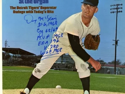 Album, Record - Denny McLain At The Organ: The Detroit Tigers' Superstar Swings with Today's Hits