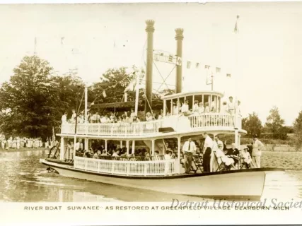 Postcard - Riverboat Suwanee As Restored At Greenfield Village. Dearborn Mich.
