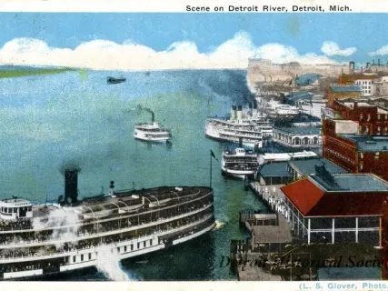 Postcard - Scene on Detroit River, Detroit, Mich
