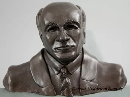 Bust