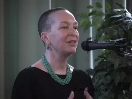 File, Digital Video - Pearl Cleage
Dinner
Awards
4-16-04
Master