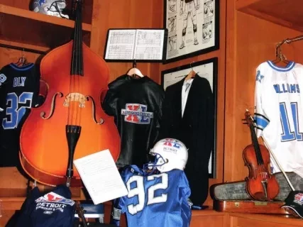 Magazine - Performance
Volume XIV, Issue IV
2005-2006