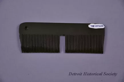 Comb