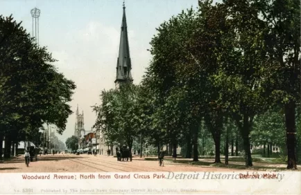 Postcard - Woodward Avenue; North from Grand Circus Park. Detroit, Mich.