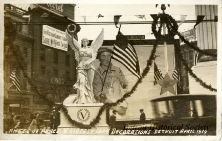 Postcard - Angel of Peace V Liberty Loan Decorations, Detroit, April 1919