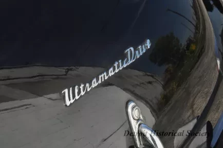 Automobile - 1950 Packard Deluxe Model 8 4-Door Sedan