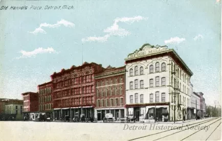Postcard - Old Henkels Place, Detroit, Mich.